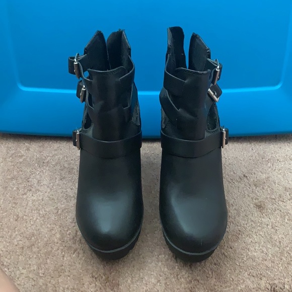 COPY - Platform buckle booties - black - Picture 3 of 4